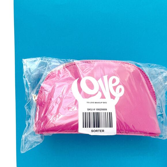 Torrid Cosmetic Makeup Bag Love Pink - Faux Leather Zip Accessory Pouch - Picture 3 of 9